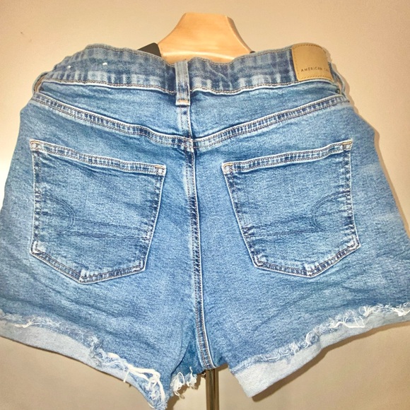 American Eagle Outfitters Light Blue Stretch Jean Shorts - Picture 6 of 6